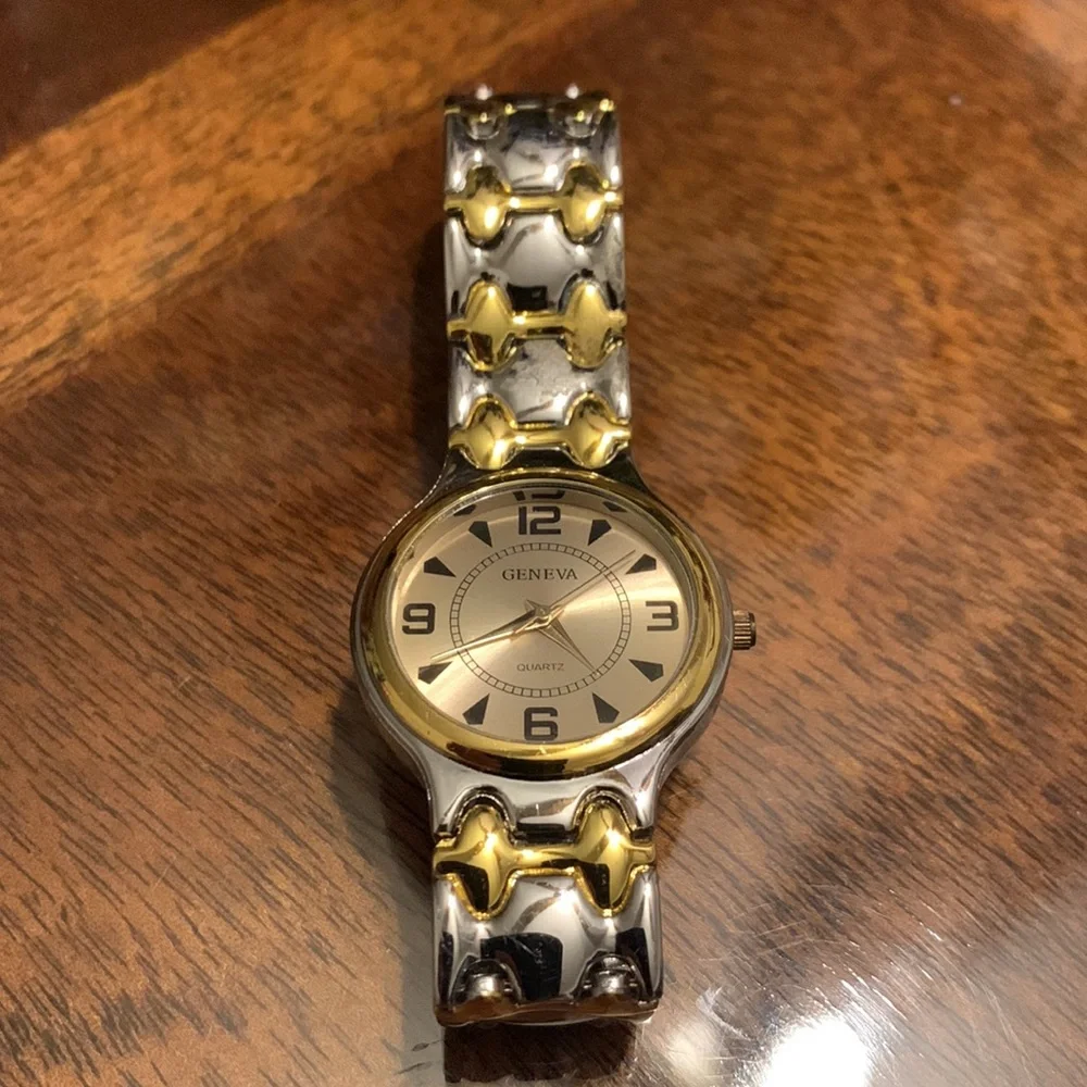 Vintage Designer Geneva Quartz Wrist Watch Gold Silver Tone